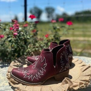 Women’s Roper Booties